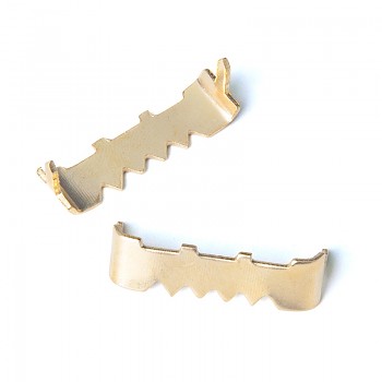 Háček K069 zubatý natloukací, 25x7mm